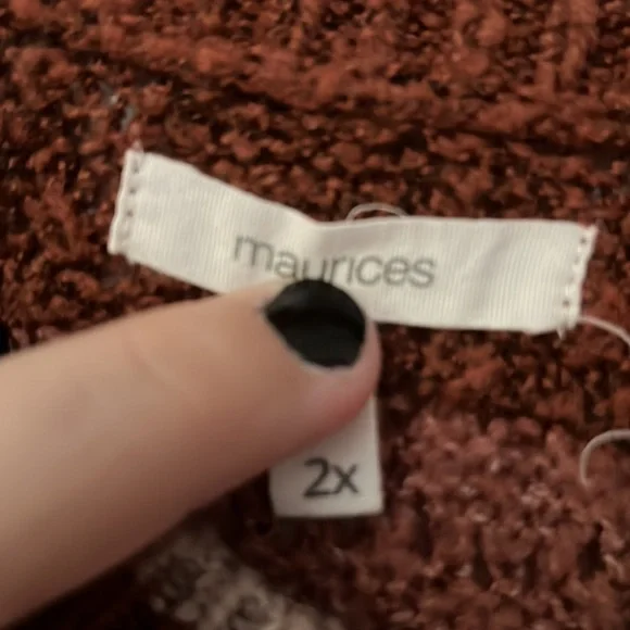 Knitted sweater Maurice’s - Picture 2 of 2